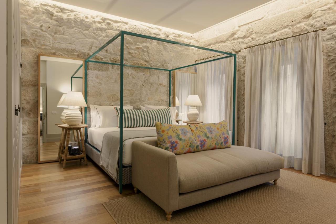 Torel Saboaria Porto Ngoại thất bức ảnh A bedroom at the hotel