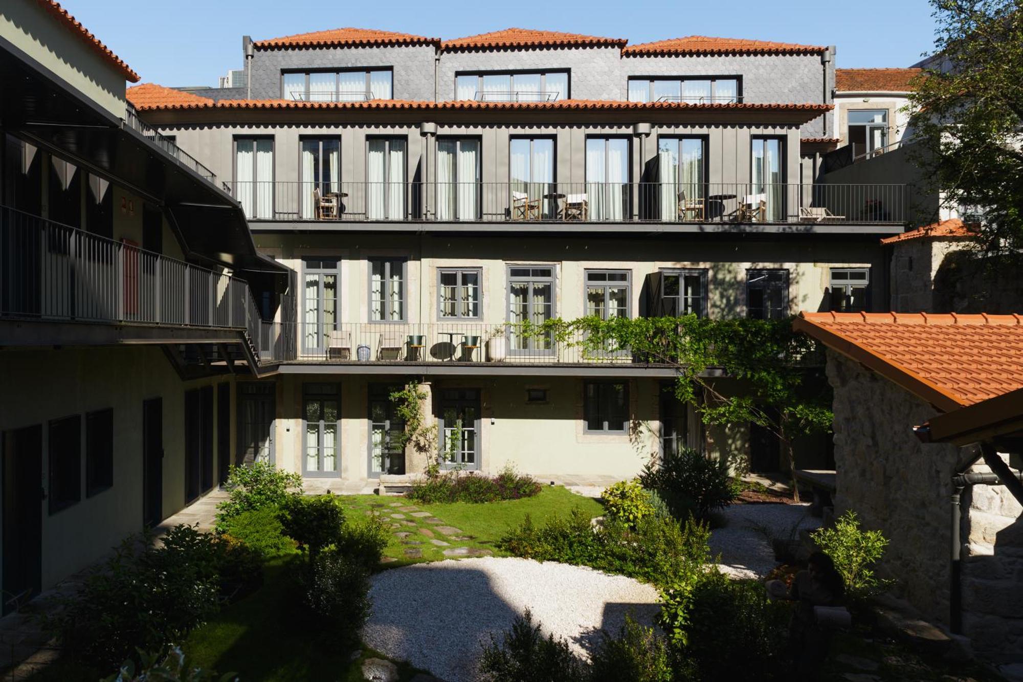 Torel Saboaria Porto Ngoại thất bức ảnh The courtyard of the hotel